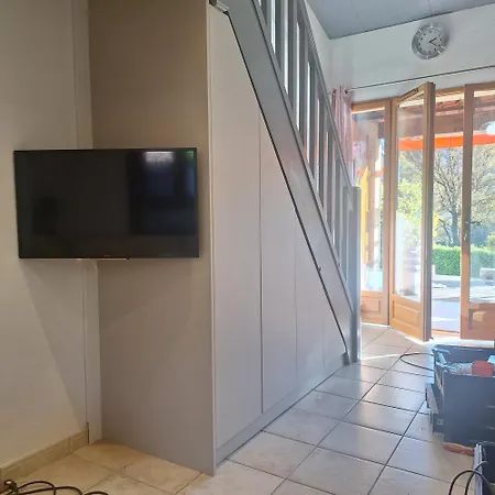 Mazet L'olivier 2 * Saint-Martin-de-Brômes